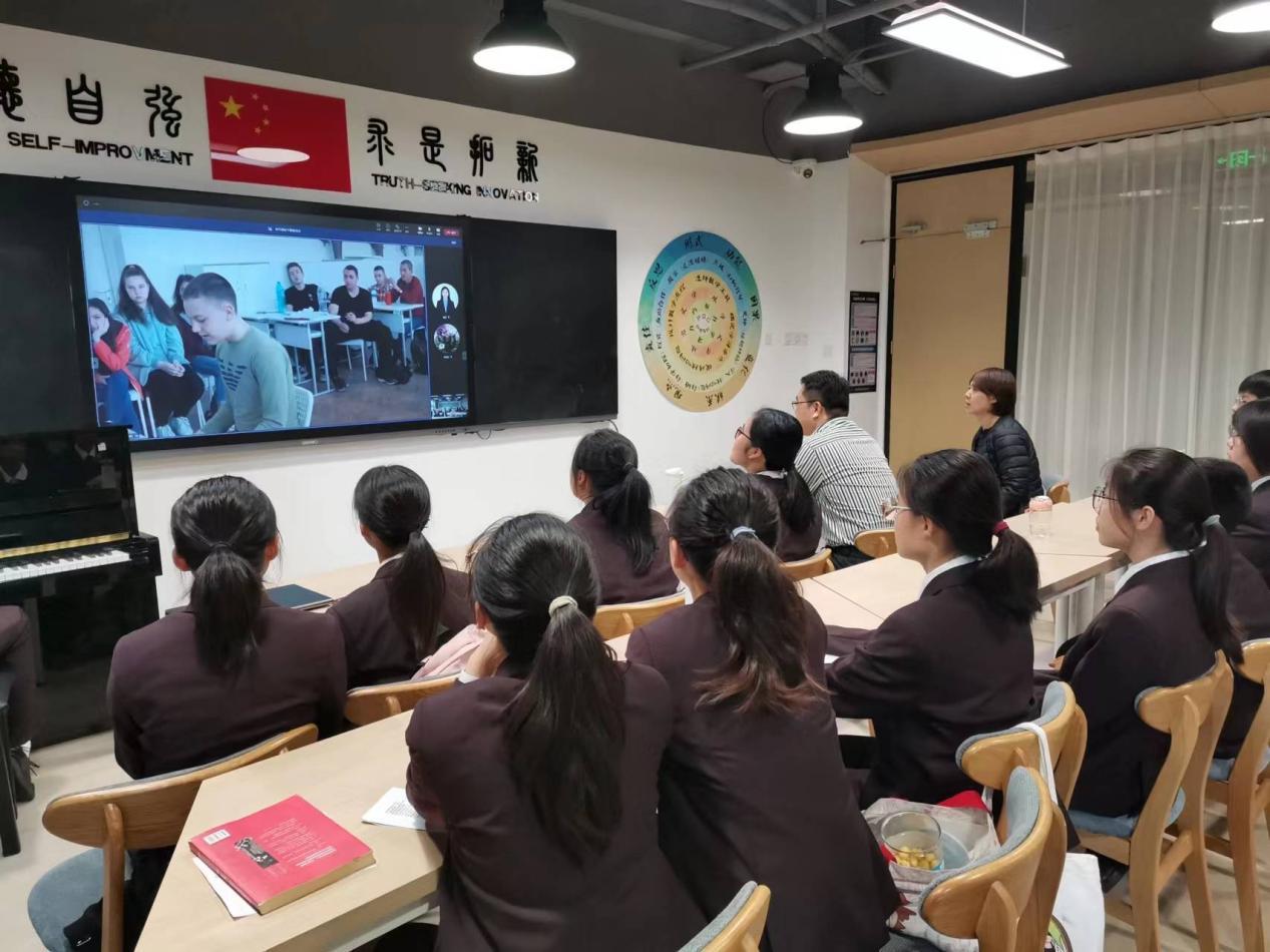 意大利贵宾会会员中心官方正版高中
